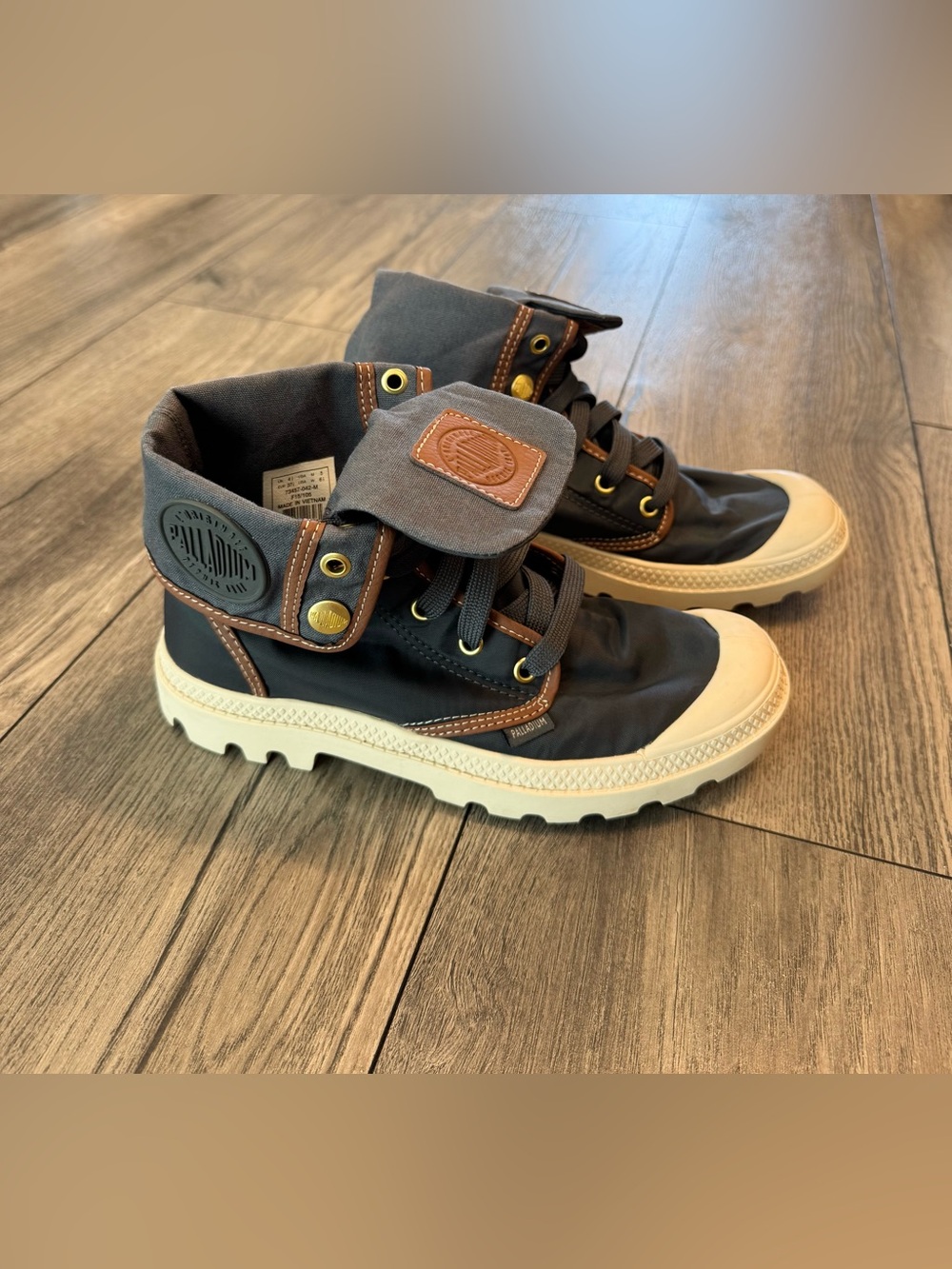 Palladium Baggy Canvas Boots Gray Women’s 6.5